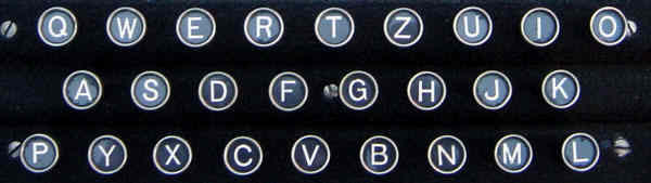 Enigma keyboard obrazek